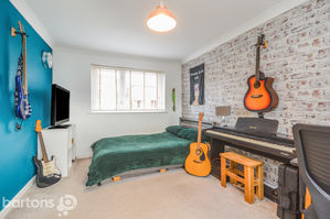 Photo 17- click for photo gallery